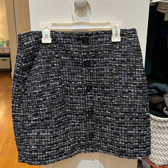 Banana Republic tweed skirt - Picture 1 of 4